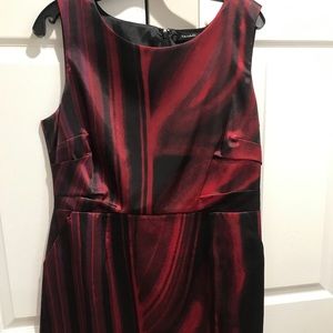 Black and red marble sateen TAHARI dress! Size 14